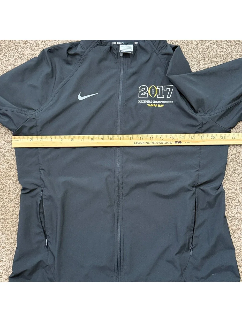 Nike 2017 College Football National Championship Tampa Running Jacket Size Large